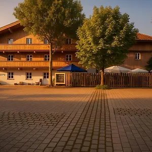 A8 Im Darchinger Hof - Zwischen Holzkirchen Und - Zwischen Muenchen Salzburg Und Innsbruck - Kurz Vor Dem Irschenberg Germany